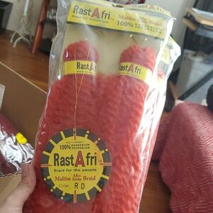 Red Malibu Kinky Braid Hair Extensions